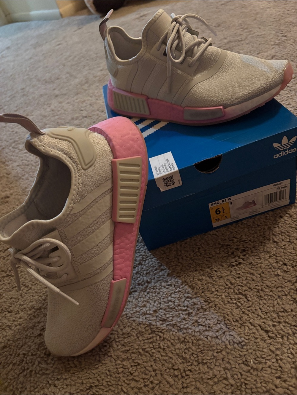 adidas Kids Cream Sneakers with Pink Midsole Accents